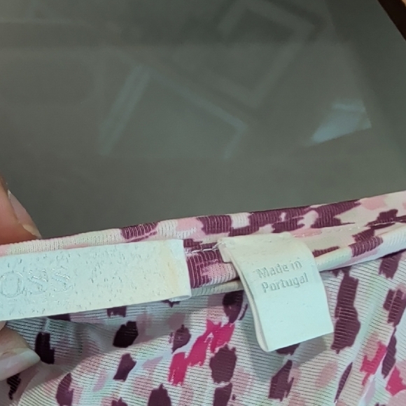 Elegant Pink and White Patterned Blouse - Picture 3 of 5